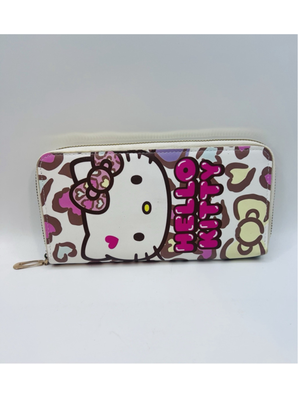 Sanrio Hello Kitty Wallet Leopard Print Bows Hearts Zipper Vibrant Multicolor